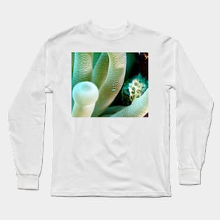 Squat Cleaner Shrimp and Giant Sea Anemone Long Sleeve T-Shirt